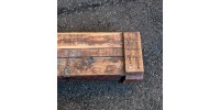 Coffre antique en bois rustique 